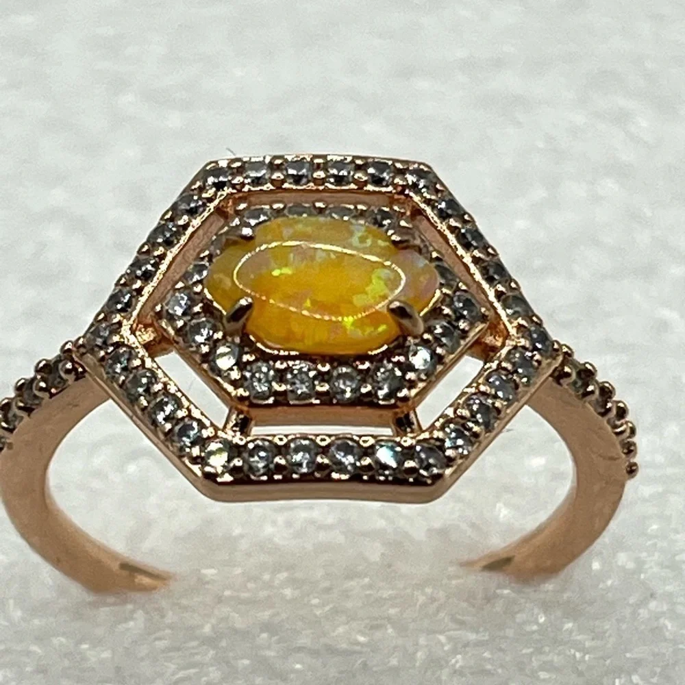 OCTOBER Ring Bomb Party, Size 9 RBP5499 Rose Gold Plated Yellow Opal
